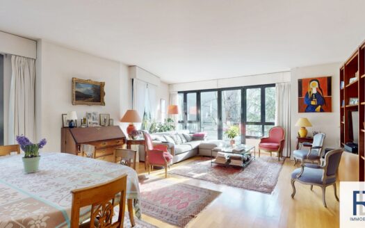 Très bel appartement familial de 152 m2 avec 4 chambres à Paris 16